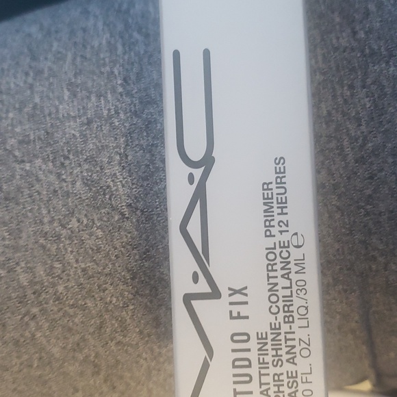 Cosmetic - Picture 2 of 4